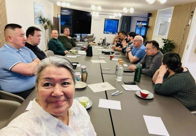 Nunarput nammineq nunanik allanik oqaluussaqarnissamut pisinnaatitaavoq